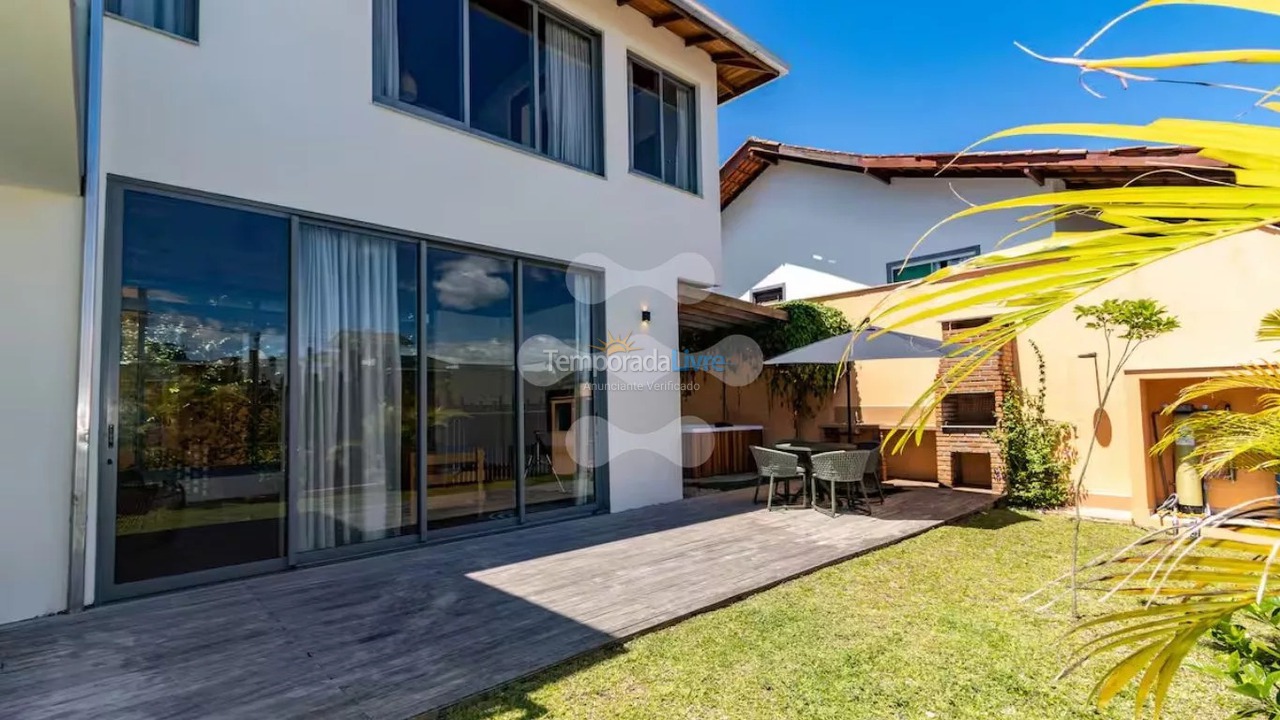 Casa para aluguel de temporada em Bombinhas (Canto Grande)