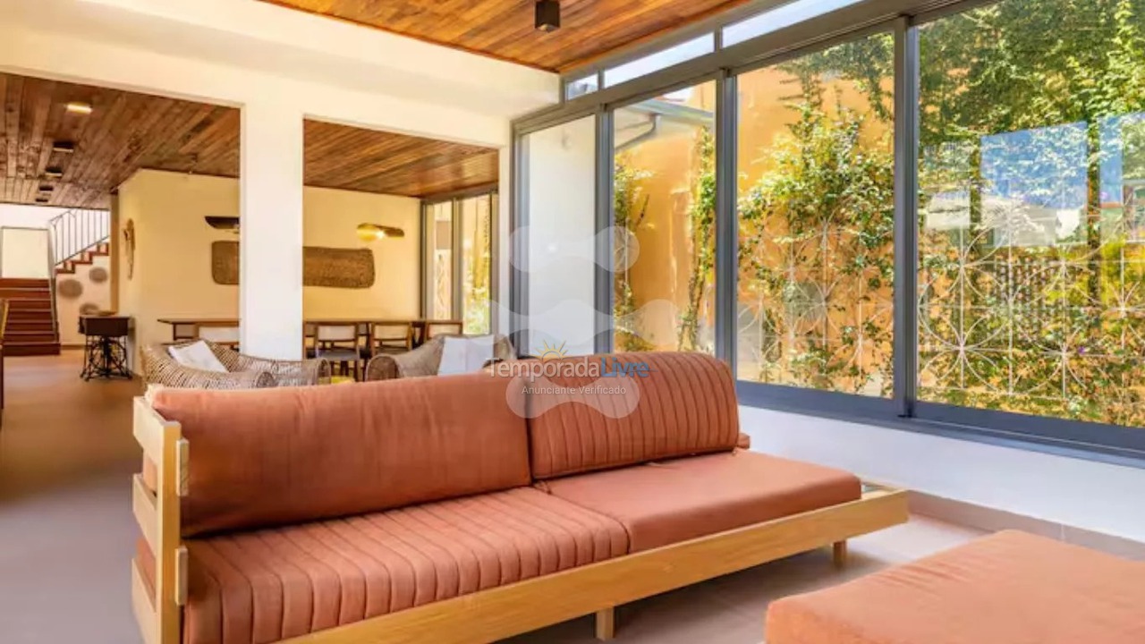 Casa para aluguel de temporada em Bombinhas (Canto Grande)