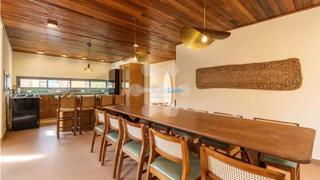 Casa para aluguel de temporada em Bombinhas (Canto Grande)