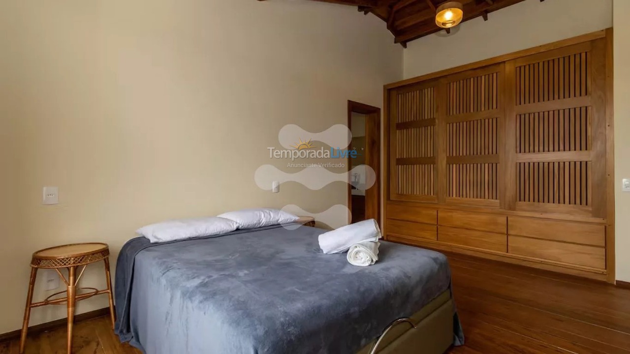 Casa para aluguel de temporada em Bombinhas (Canto Grande)