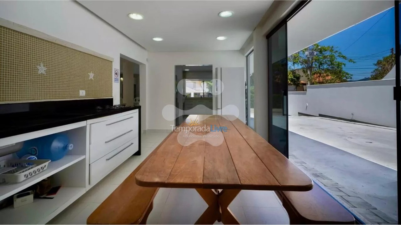 House for vacation rental in Bombinhas (Canto Grande)