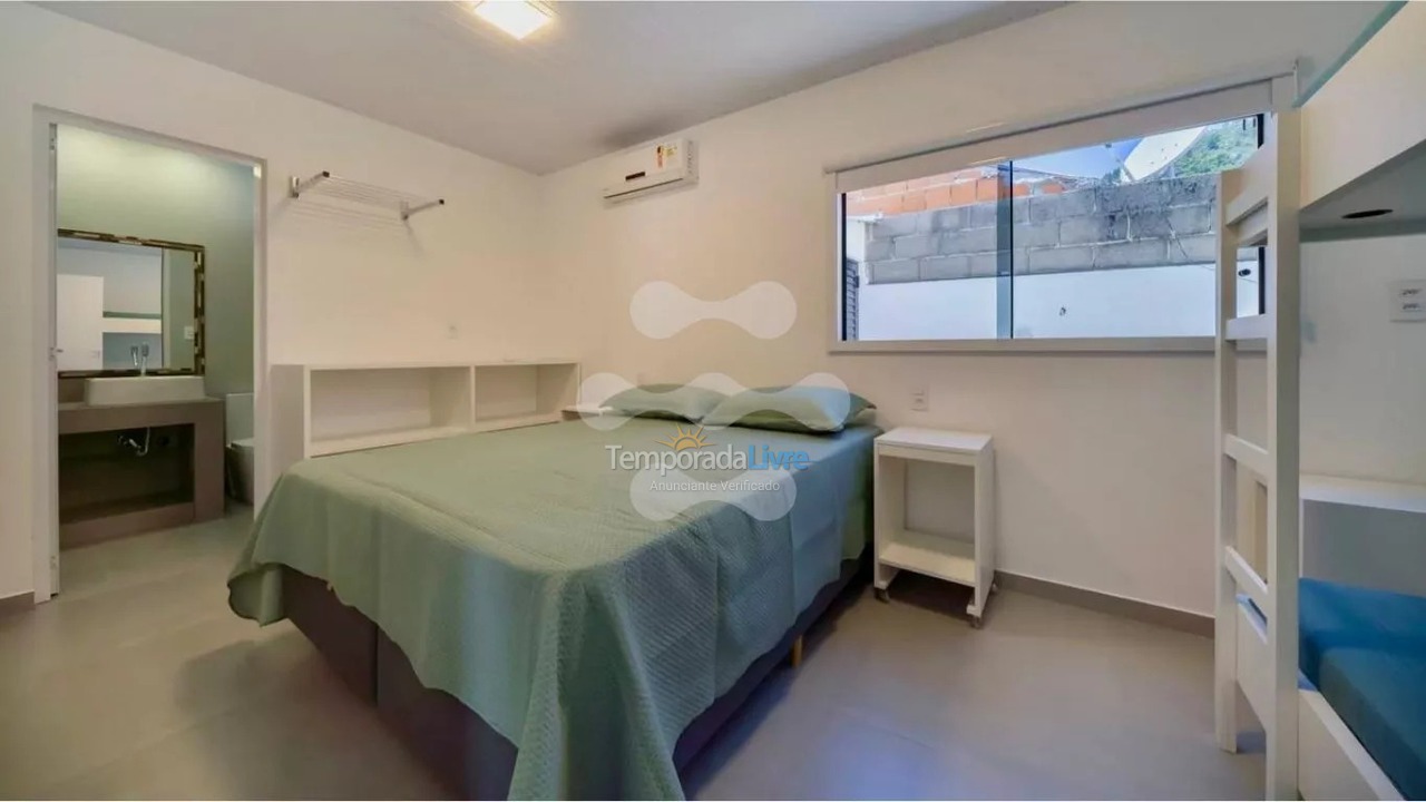 House for vacation rental in Bombinhas (Canto Grande)