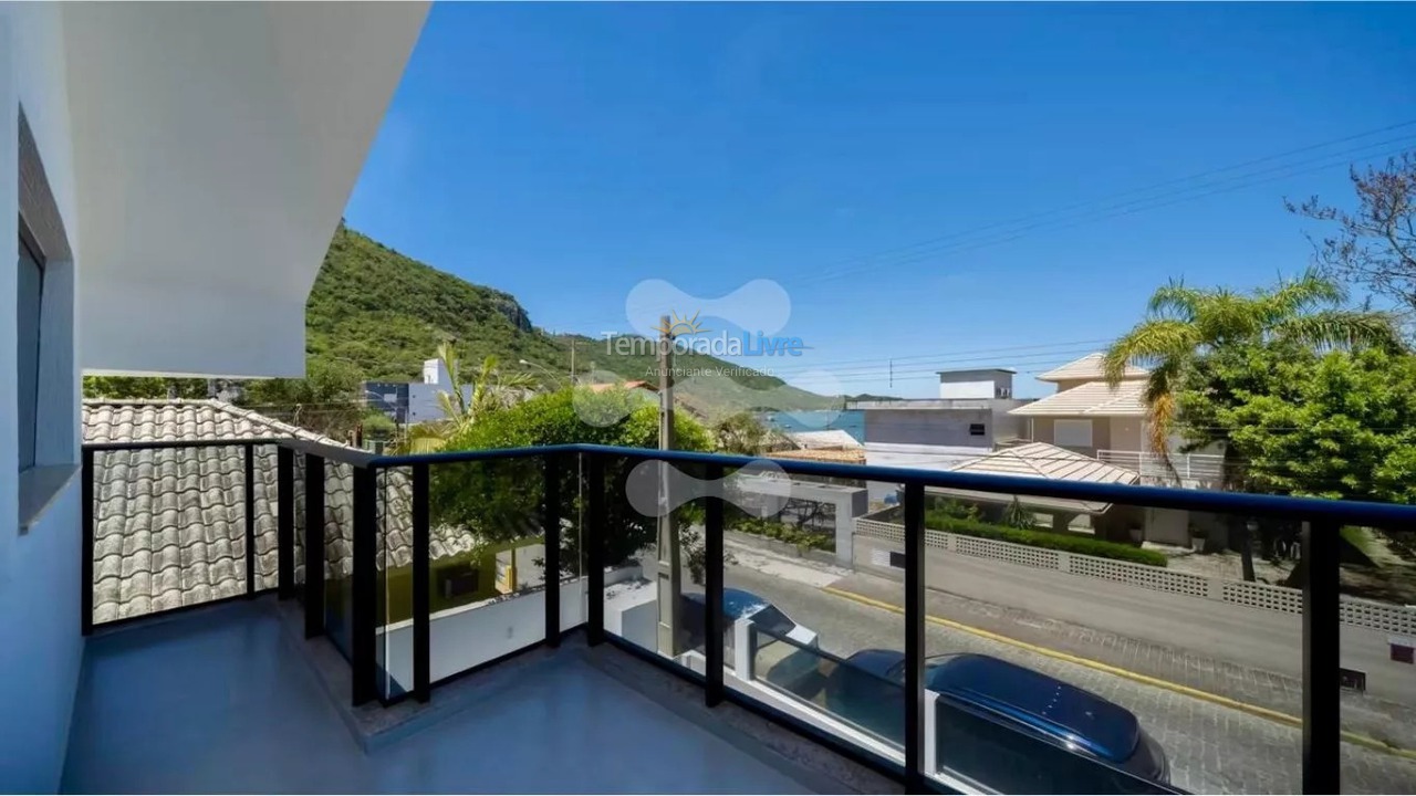 House for vacation rental in Bombinhas (Canto Grande)