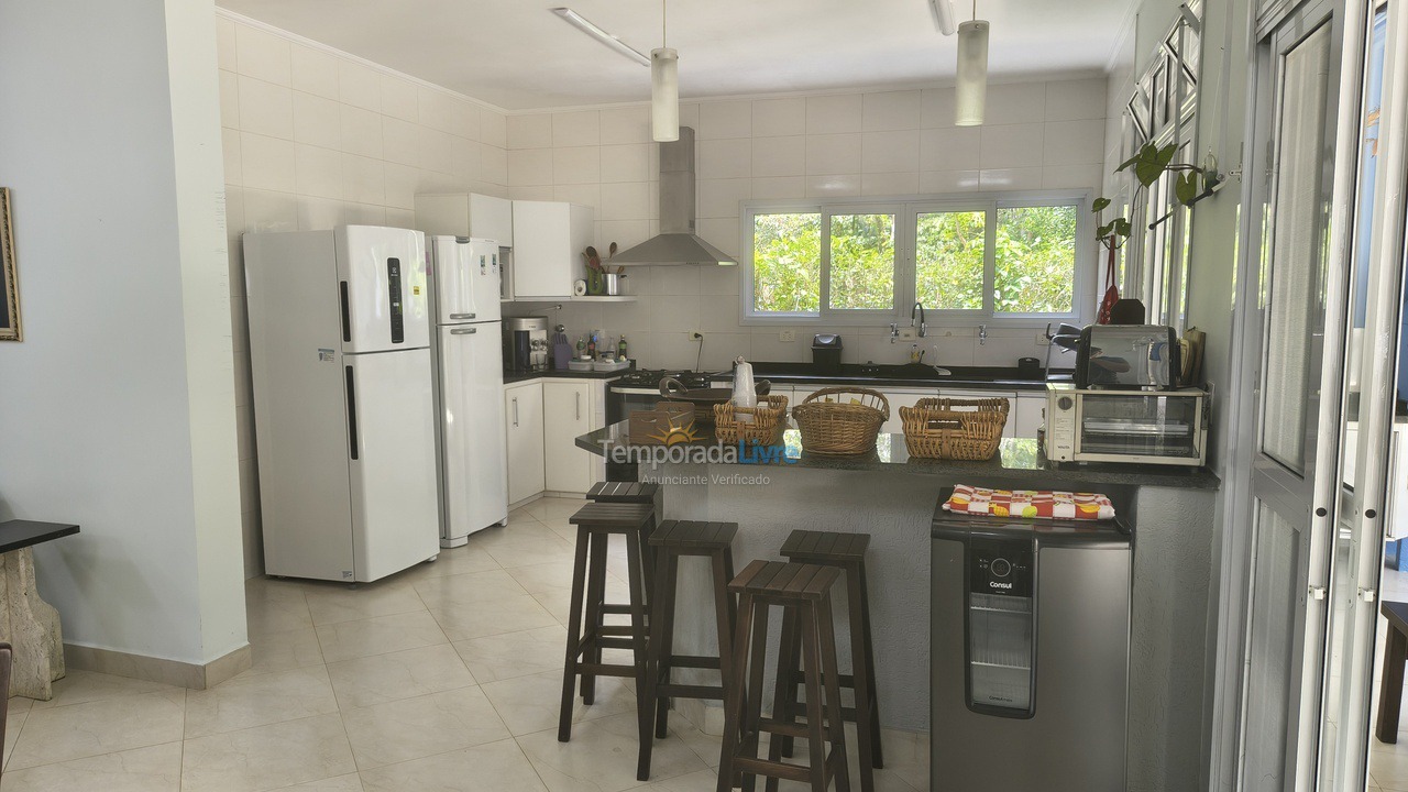 Casa para aluguel de temporada em Bertioga (Riviera de São Lourenço)