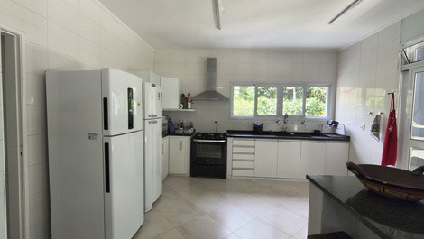 Casa 5 suítes módulo 26