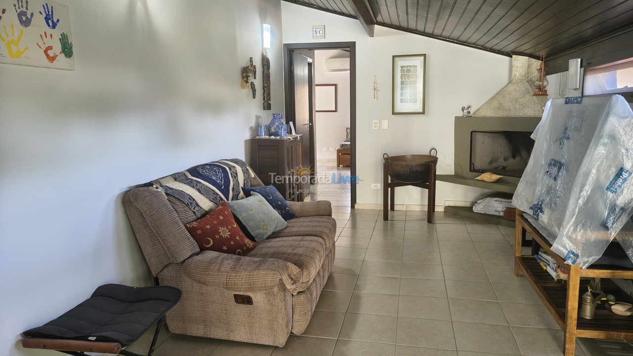 Casa para aluguel de temporada em Bertioga (Riviera de São Lourenço)