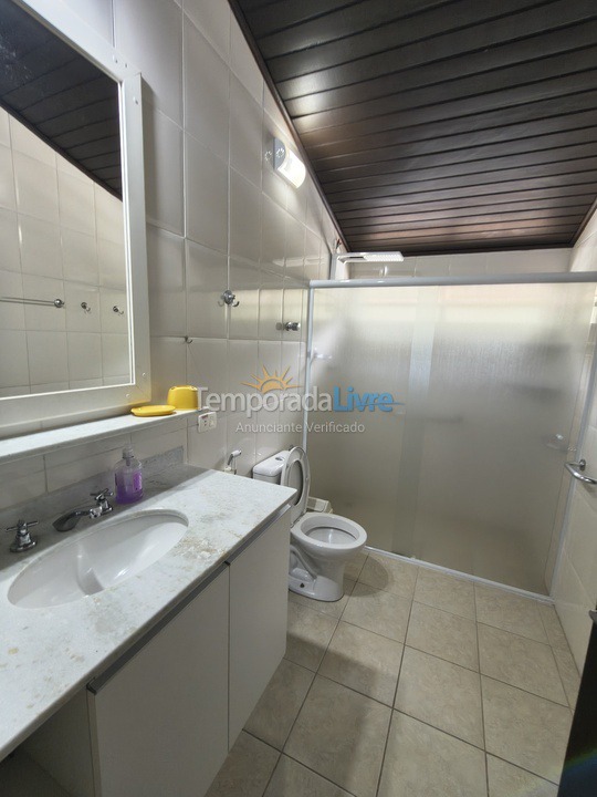 Casa para aluguel de temporada em Bertioga (Riviera de São Lourenço)