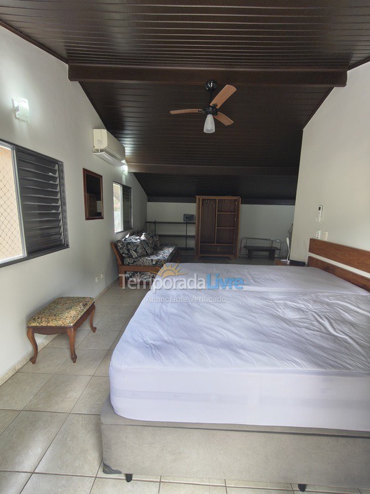 Casa para aluguel de temporada em Bertioga (Riviera de São Lourenço)