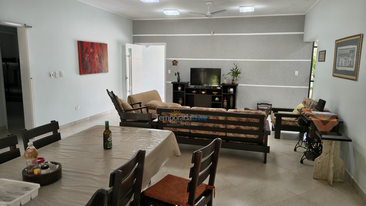 Casa para aluguel de temporada em Bertioga (Riviera de São Lourenço)