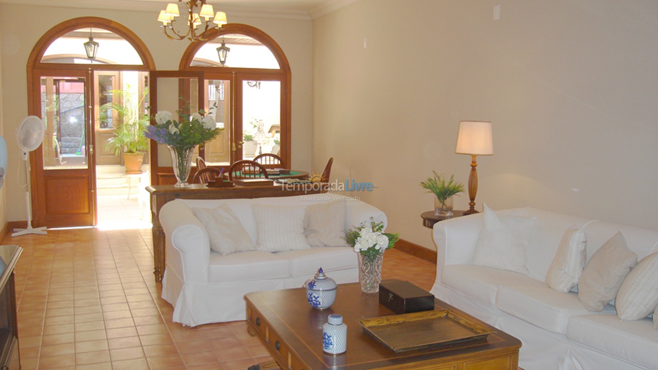 Apartment for vacation rental in Florianópolis (Lagoinha)