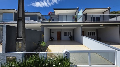 House for rent in São Francisco do Sul - Itaguaçu