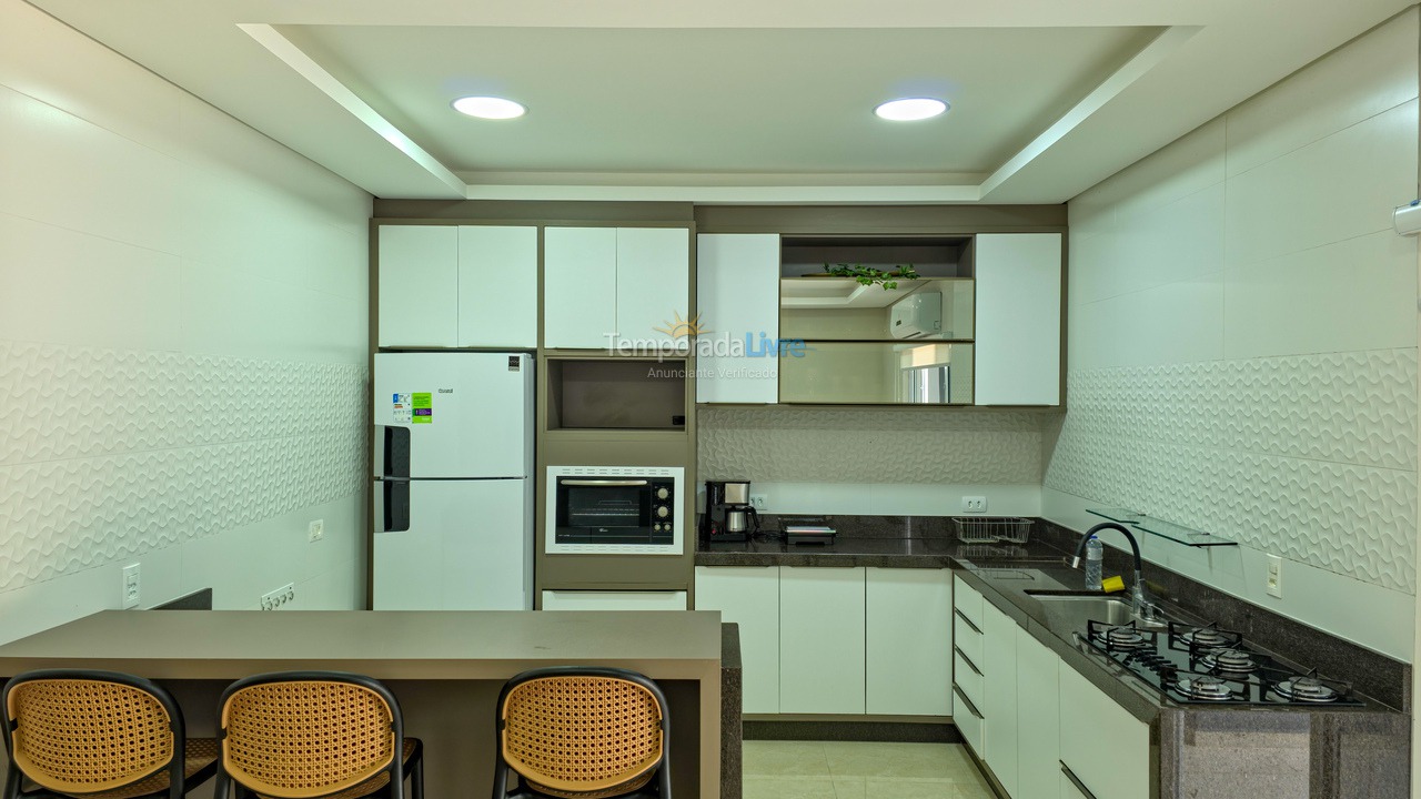 House for vacation rental in São Francisco do Sul (Itaguaçu)