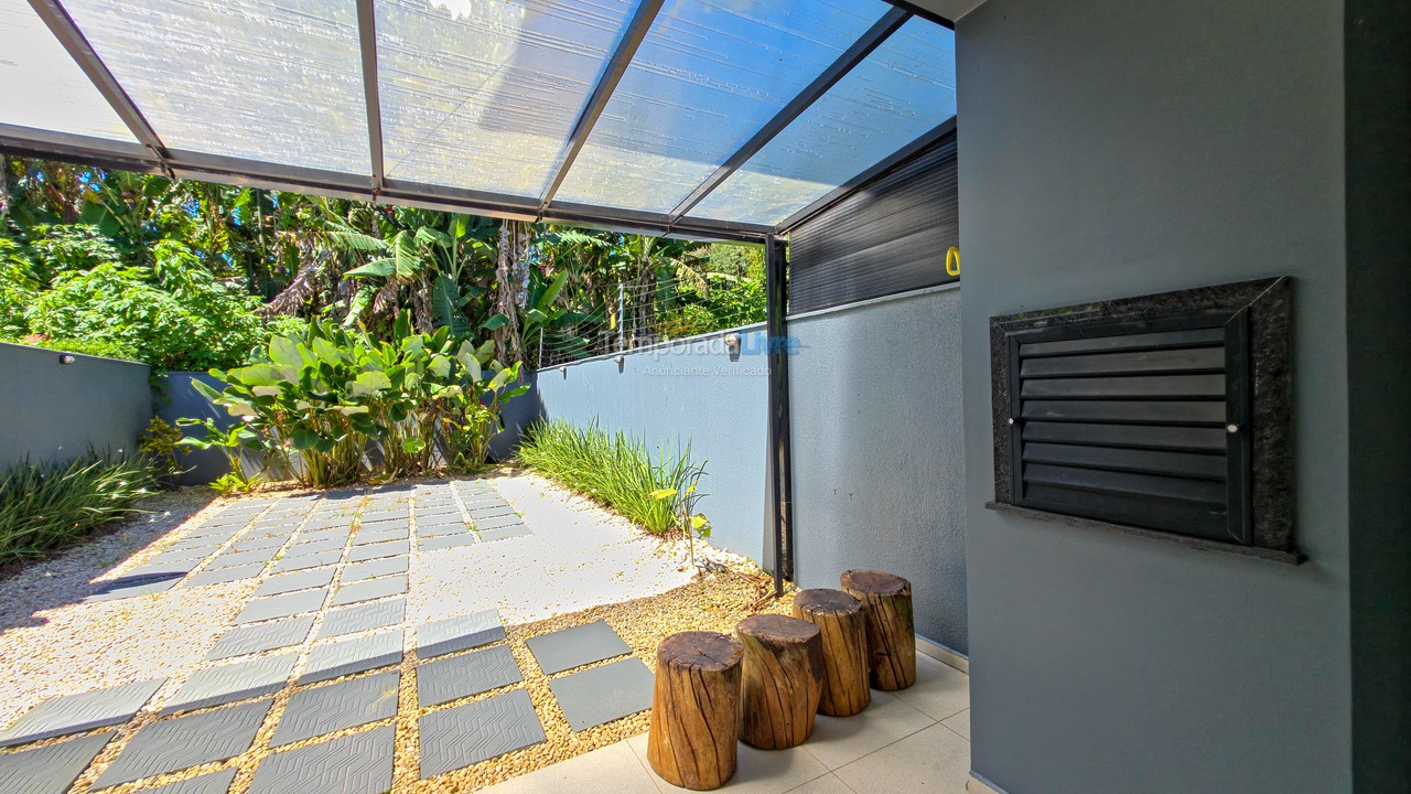 House for vacation rental in São Francisco do Sul (Itaguaçu)