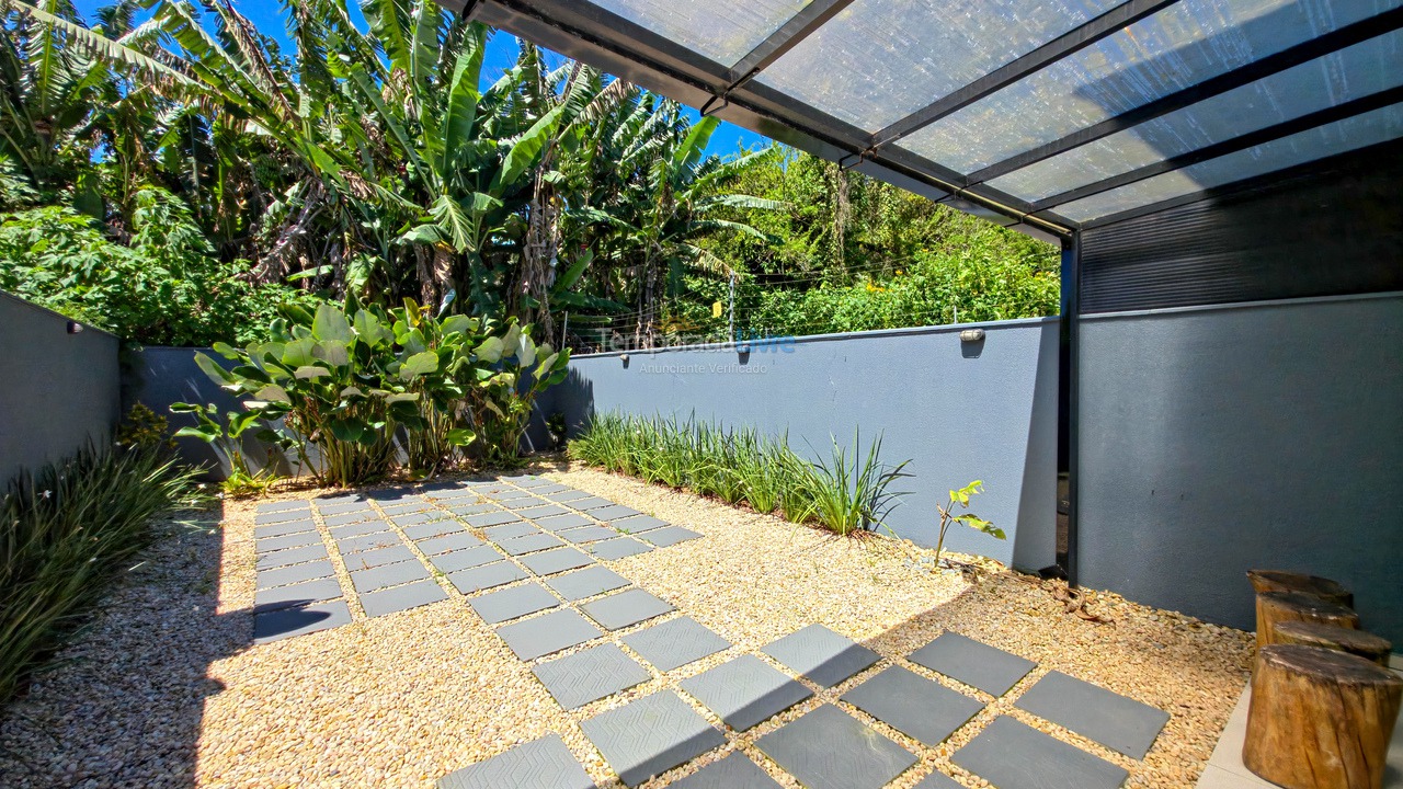 House for vacation rental in São Francisco do Sul (Itaguaçu)