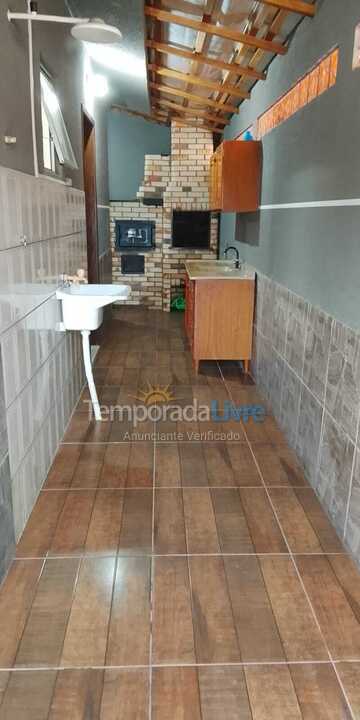 House for vacation rental in Matinhos (Balneario Albatroz)