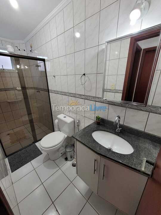 Apartamento para aluguel de temporada em Ubatuba (Praia Grande)